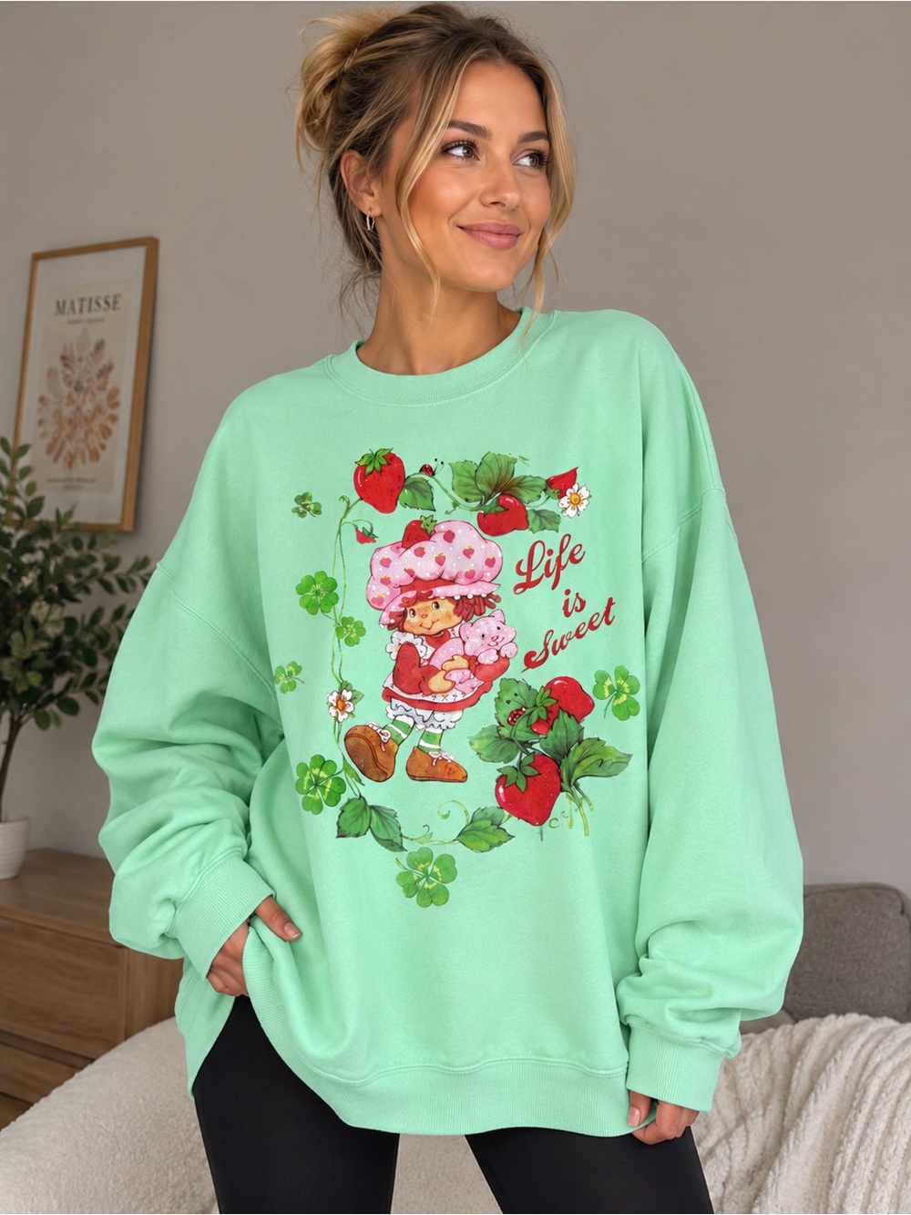 Strawberry Shortcake Life Is Sweet Mint Graphic Sweatshirt - Women, guc, sz L🍓